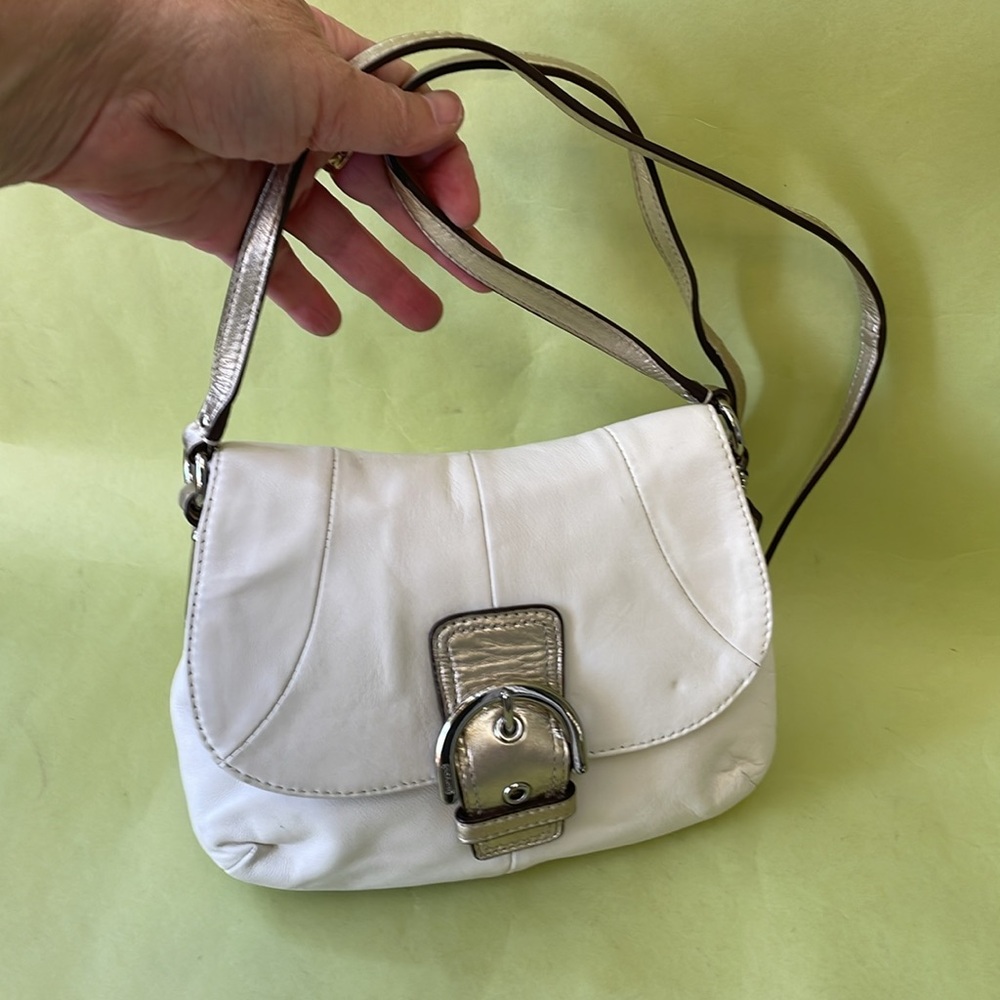 Vintage cream/gold Coach SoHo leather mini bag with silver hardware - Picture 11 of 14